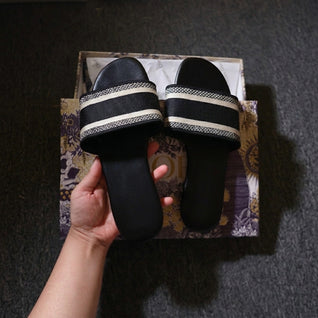 Black Flats